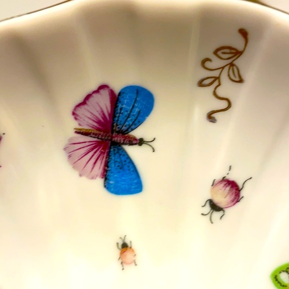 Vintage Porcelain Trinket Shell Dish - Picture 5 of 10